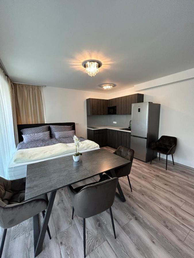 Villa Bauhaus Dream Deluxe T Шиофок Экстерьер фото